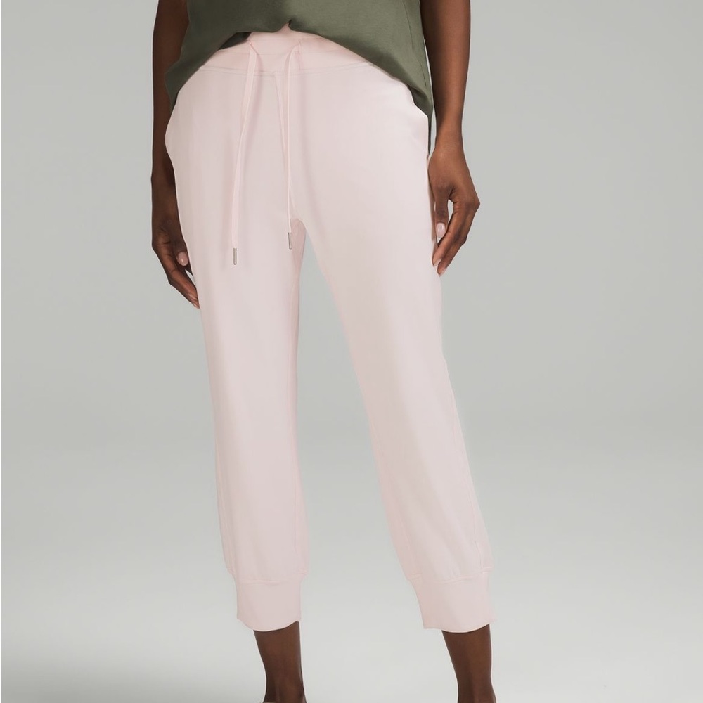 Lululemon ready to rulu joggers